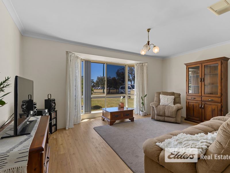 9 Dillon Street, Carey Park