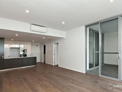 2/20 Rowe Avenue, Rivervale WA 6103