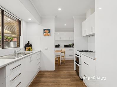 126 Blackadder Road, Swan View WA 6056