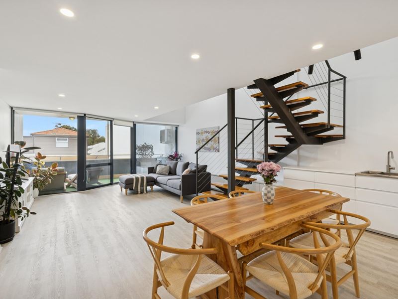2/220 Nicholson Road, Subiaco WA 6008