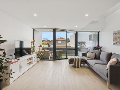 2/220 Nicholson Road, Subiaco WA 6008