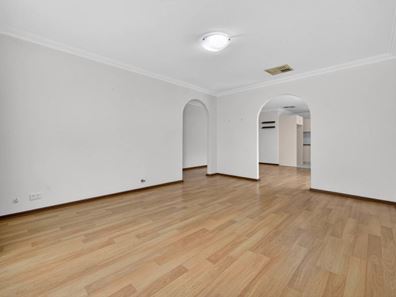4/130 Wright Street, Kewdale WA 6105