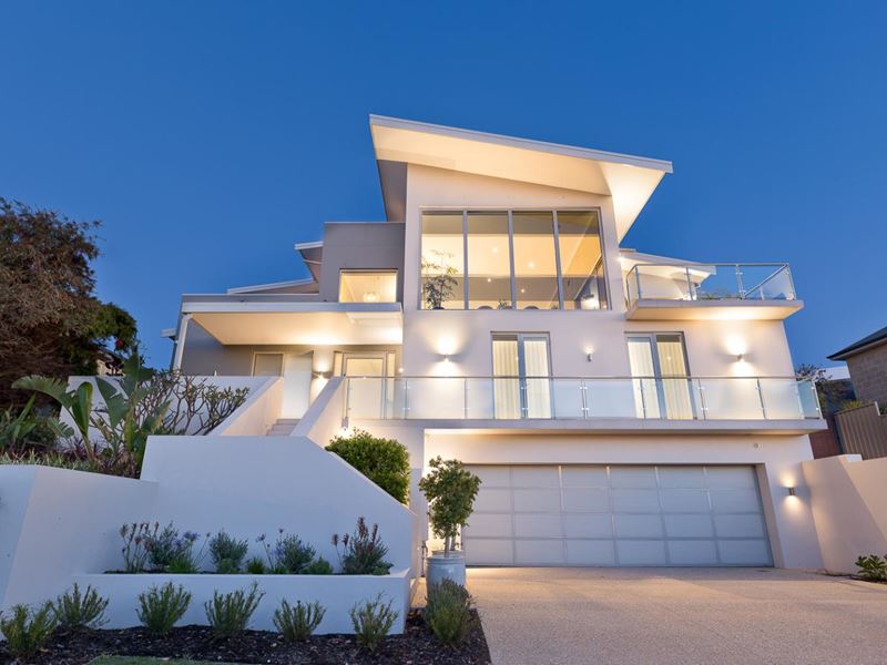 8 Careening Way, Coogee WA 6166