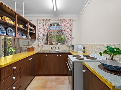 8/8 Creery Street, Dudley Park WA 6210