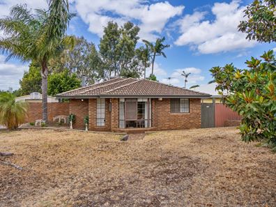 5 Dodds Place, Beechboro WA 6063