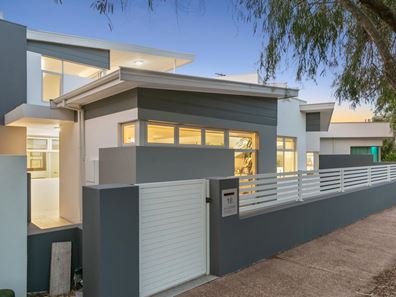 18 Alkoomie Terrace, City Beach WA 6015