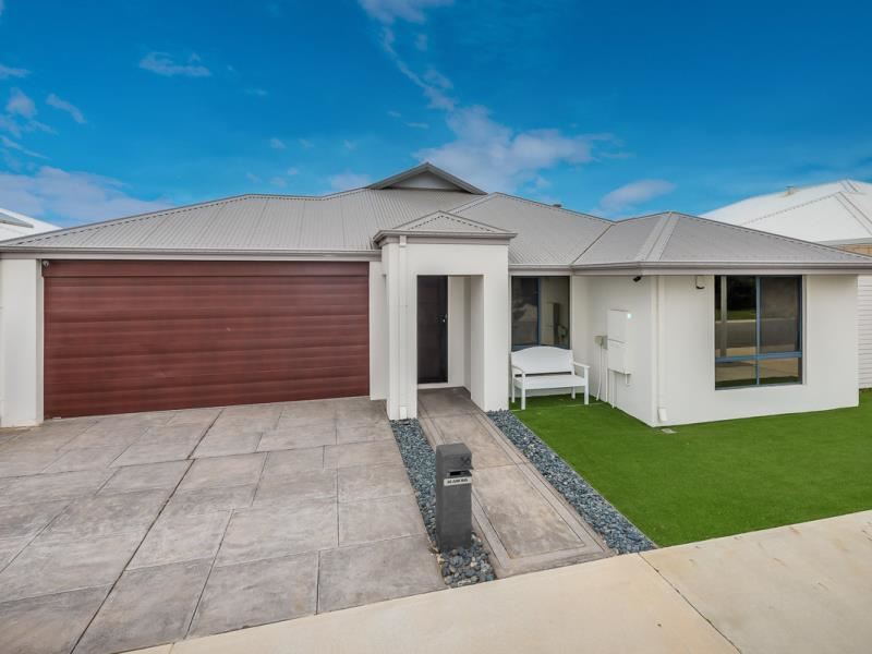 56 Midsummer Avenue, Jindalee WA 6036