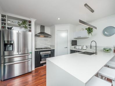 56 Midsummer Avenue, Jindalee WA 6036