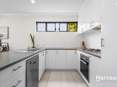 13B Heathcroft Road, Balga WA 6061