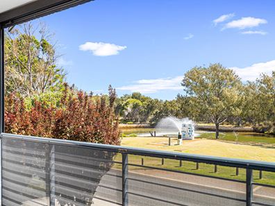 57 Darwin Terrace, Dudley Park WA 6210
