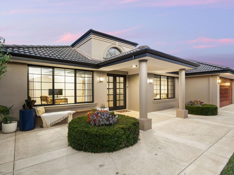8 Burnside Terrace , Canning Vale WA 6155