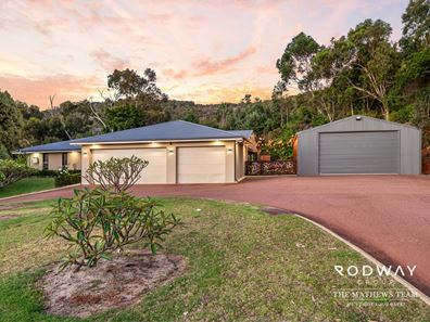 238 Brookton Hwy, Kelmscott WA 6111