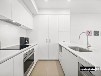 35/10 Hawksburn Road, Rivervale WA 6103