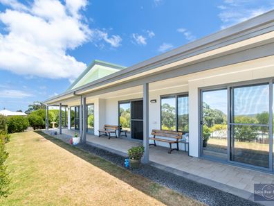 16 Jamieson Heights, Shadforth WA 6333