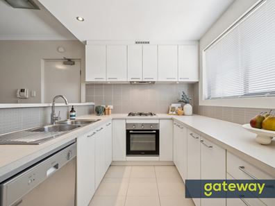 46/2 Stockton  Bend, Cockburn Central WA 6164
