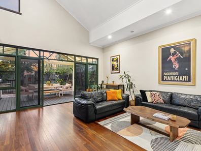 80 Shakespeare Street, Mount Hawthorn WA 6016