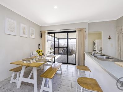 2/23 Forward Street, Mandurah WA 6210