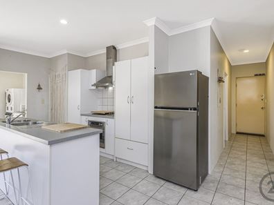 2/23 Forward Street, Mandurah WA 6210