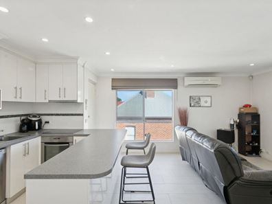 4/92 Seventh Avenue, Maylands WA 6051