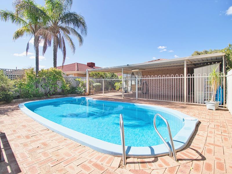 30 Cuthbertson Drive, Cooloongup
