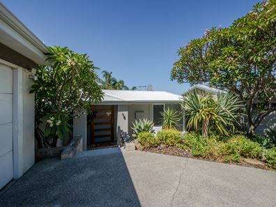 106 High Street, Sorrento WA 6020