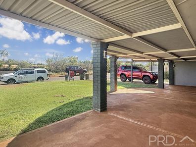 9 Forrest Crescent, Dampier WA 6713