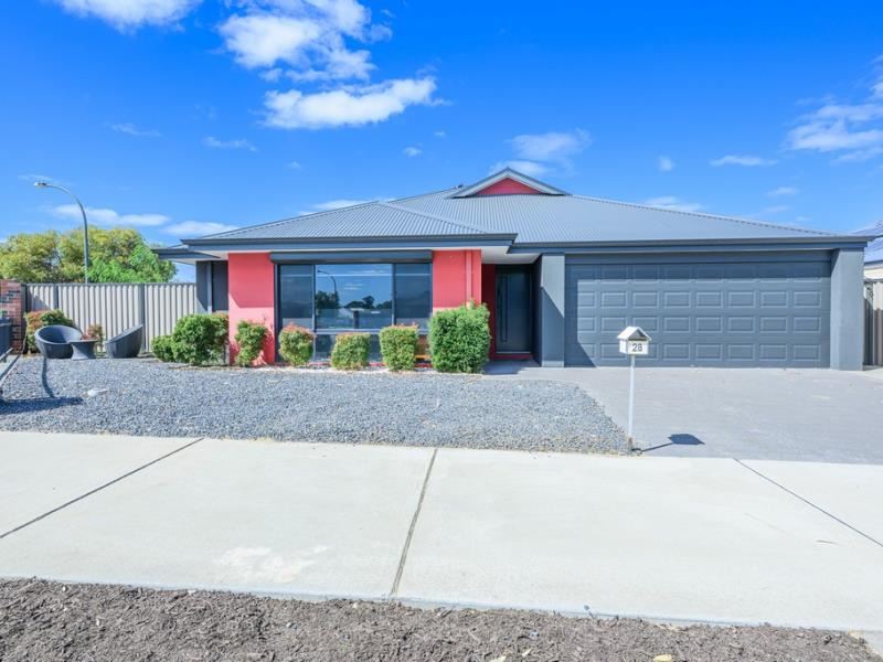 28 Skyline Boulevard, Whitby WA 6123