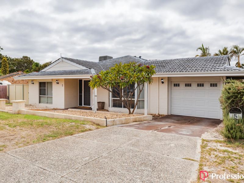 5 Coachwood Gardens, Ballajura
