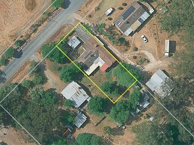 133 Station Street, Martin WA 6110