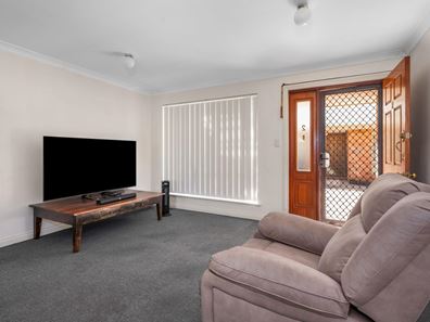 2/19 Richardson Street, Boulder WA 6432
