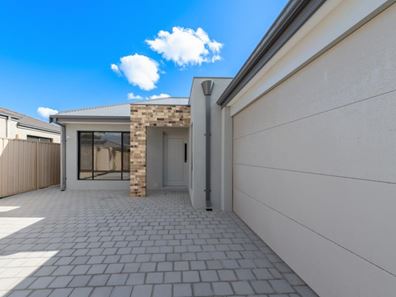 9A Barnes Way, Morley WA 6062
