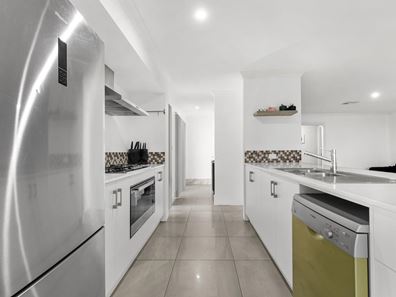 79 Cob Road, Brabham WA 6055