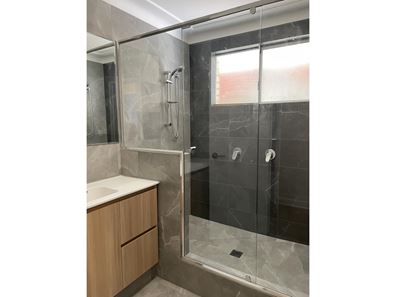 8 Forward Street, Mandurah WA 6210
