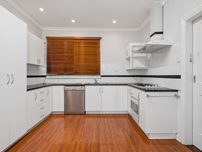 1/168 Moran, Victory Heights WA 6432