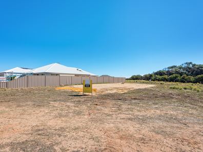 Proposed Subdivision Lot 303  Surfside Terrace, Glenfield WA 6532