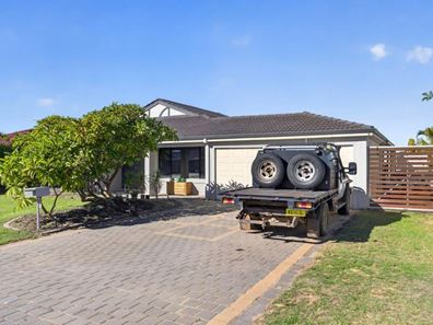 75 La Spezia Drive, Secret Harbour WA 6173