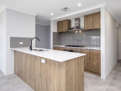 80 Ebrington Road, Wellard WA 6170