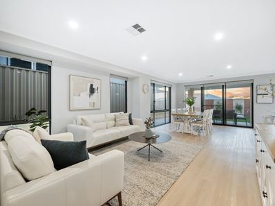 7 Mykonos Road, Coogee WA 6166