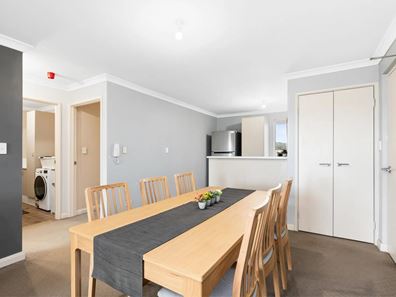 22/12 Davis Road, Kelmscott WA 6111
