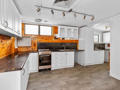 168 Burt Street, Boulder WA 6432