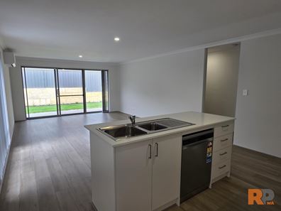 25 Tableland Road, Hilbert WA 6112