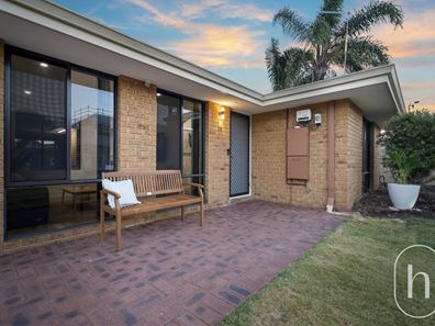 4 Bellanger Drive, Beldon WA 6027