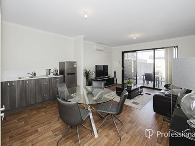 35 Minikin Drive, Aveley WA 6069