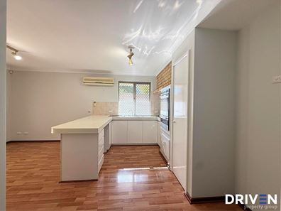 1/130 Robert Street, Como WA 6152