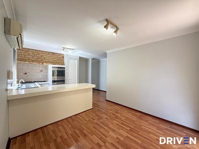 1/130 Robert Street, Como WA 6152