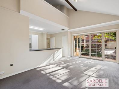 89 Beamish Avenue, Brentwood WA 6153