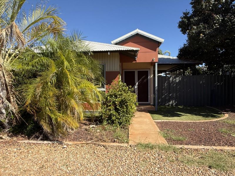 5 Bajamalu Drive, Baynton WA 6714