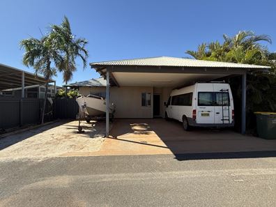 5 Bajamalu Drive, Baynton WA 6714