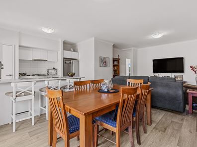 74 Dandaragan Drive, Dawesville WA 6211