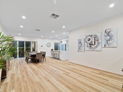 15 Clemente Road, Madora Bay WA 6210